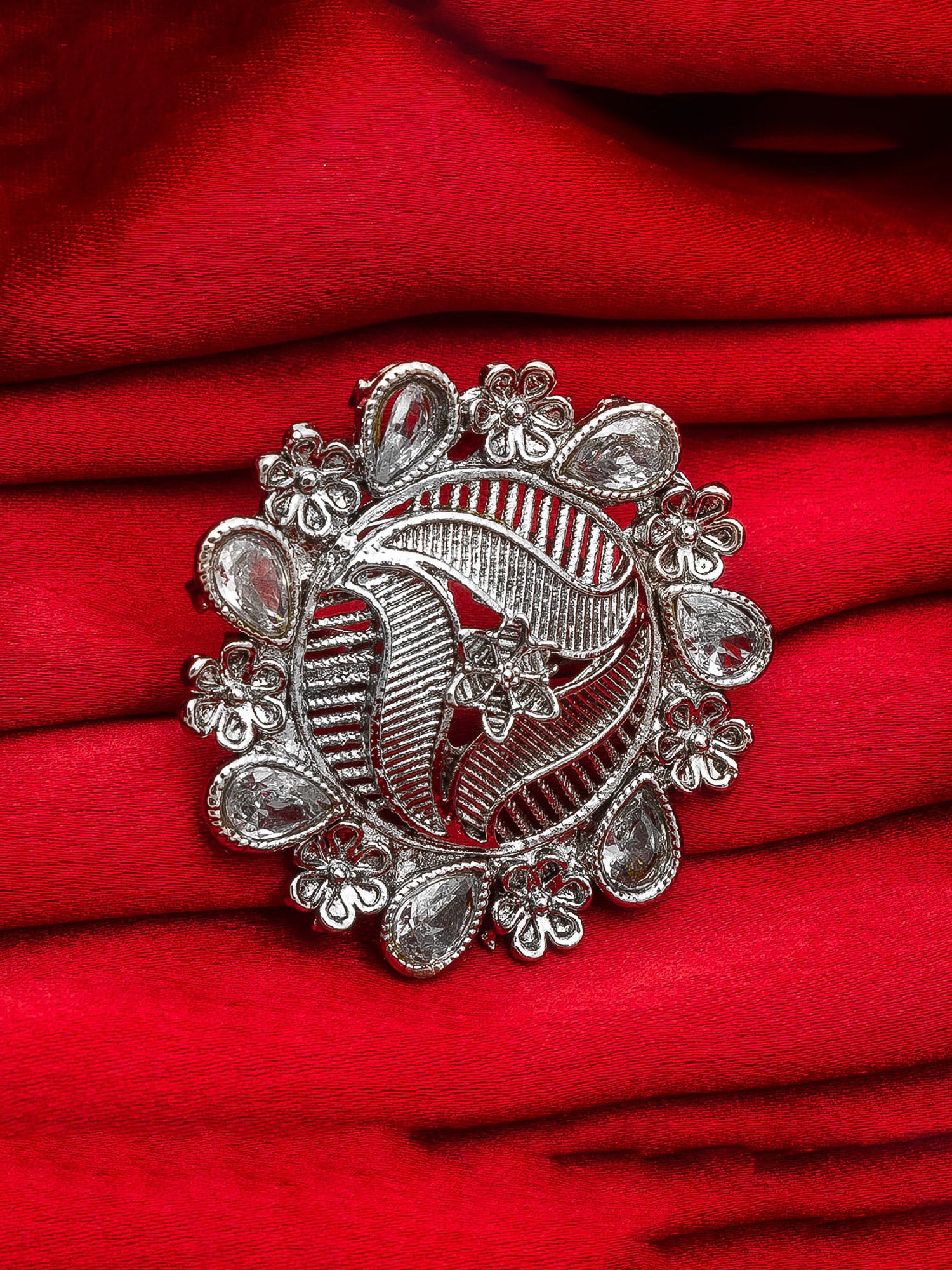 Aadita Contemporary Crystal Textured Oxidized Ring