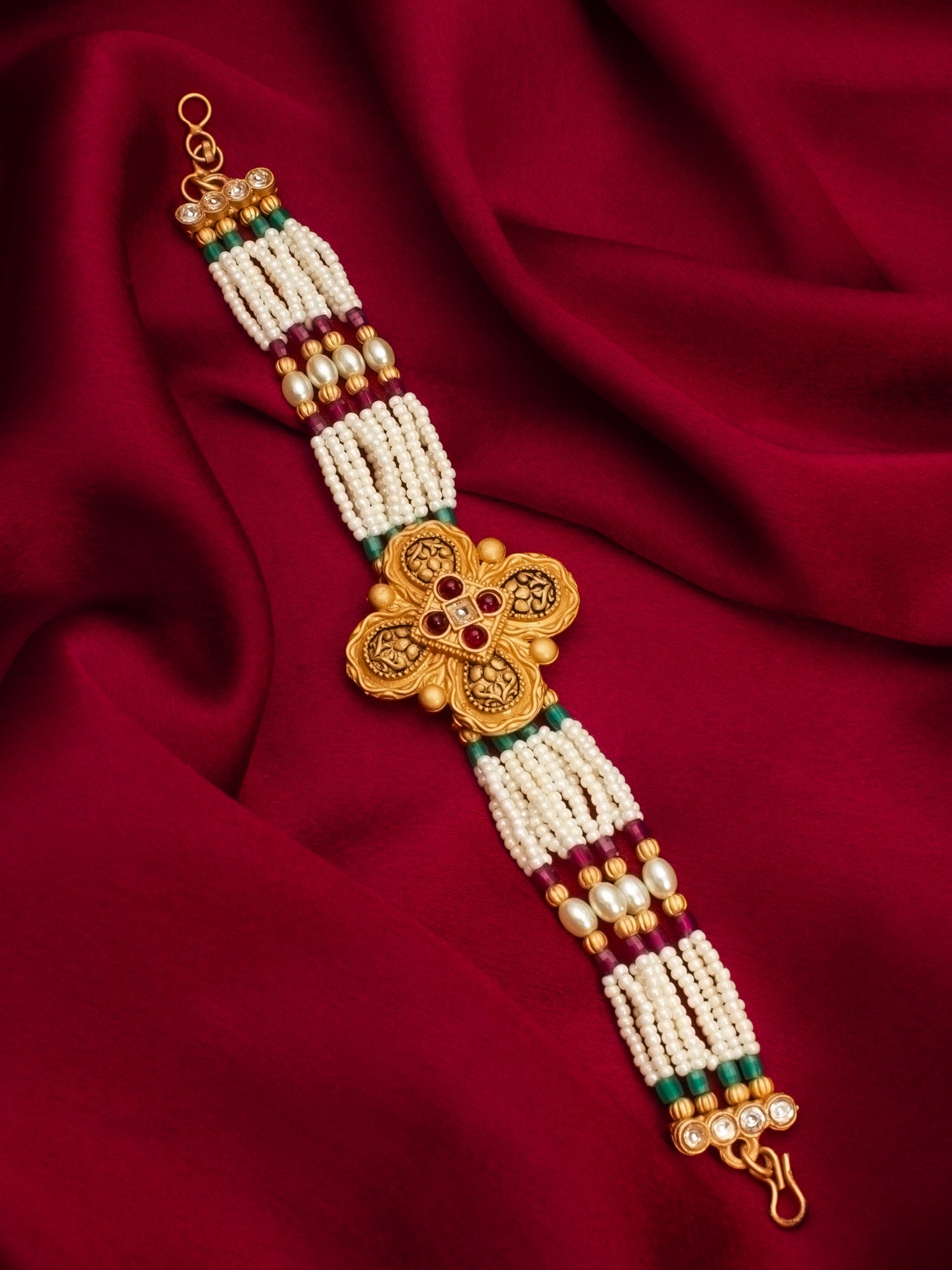 Aadita Regal Pearl and Bead Bracelet with Ornate Clover Centerpiece