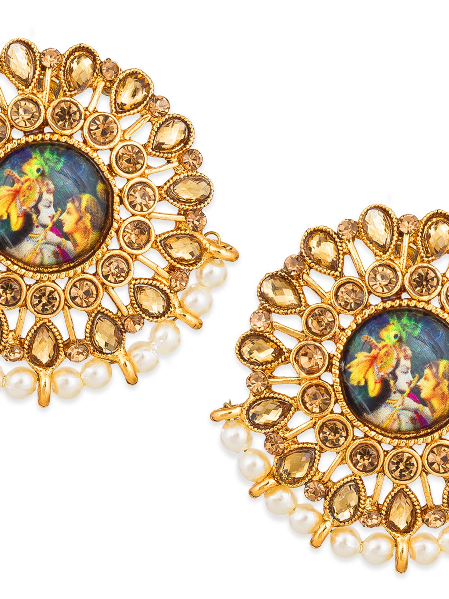 Aadita Gold-Toned Kundan Stud Earrings with Pearl Border