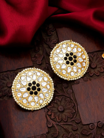 Kundan Round Floral Black Stone Stud Earrings