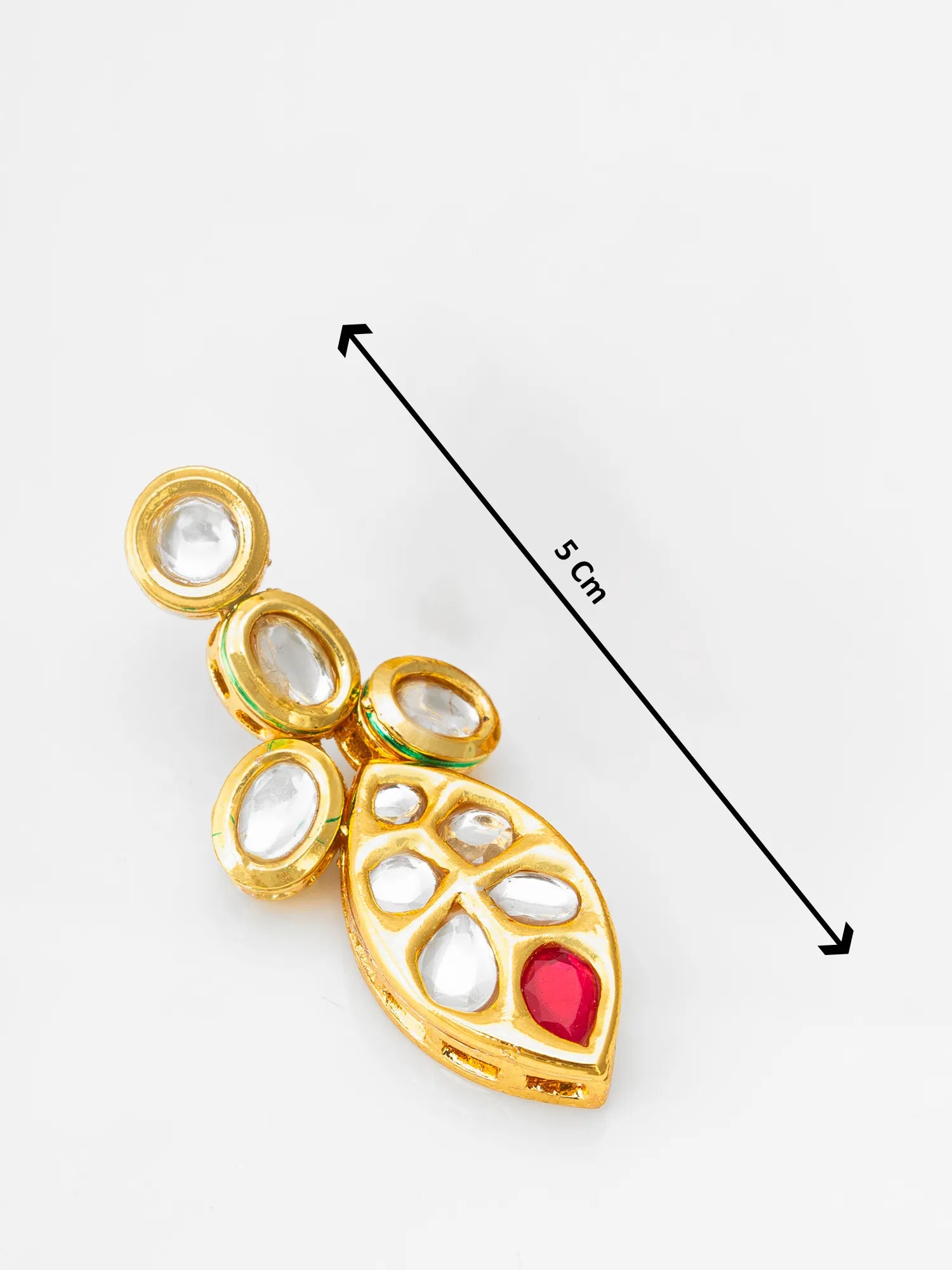 Gold pendant with a red heart and green accents, shown with a measurement line on a white background.