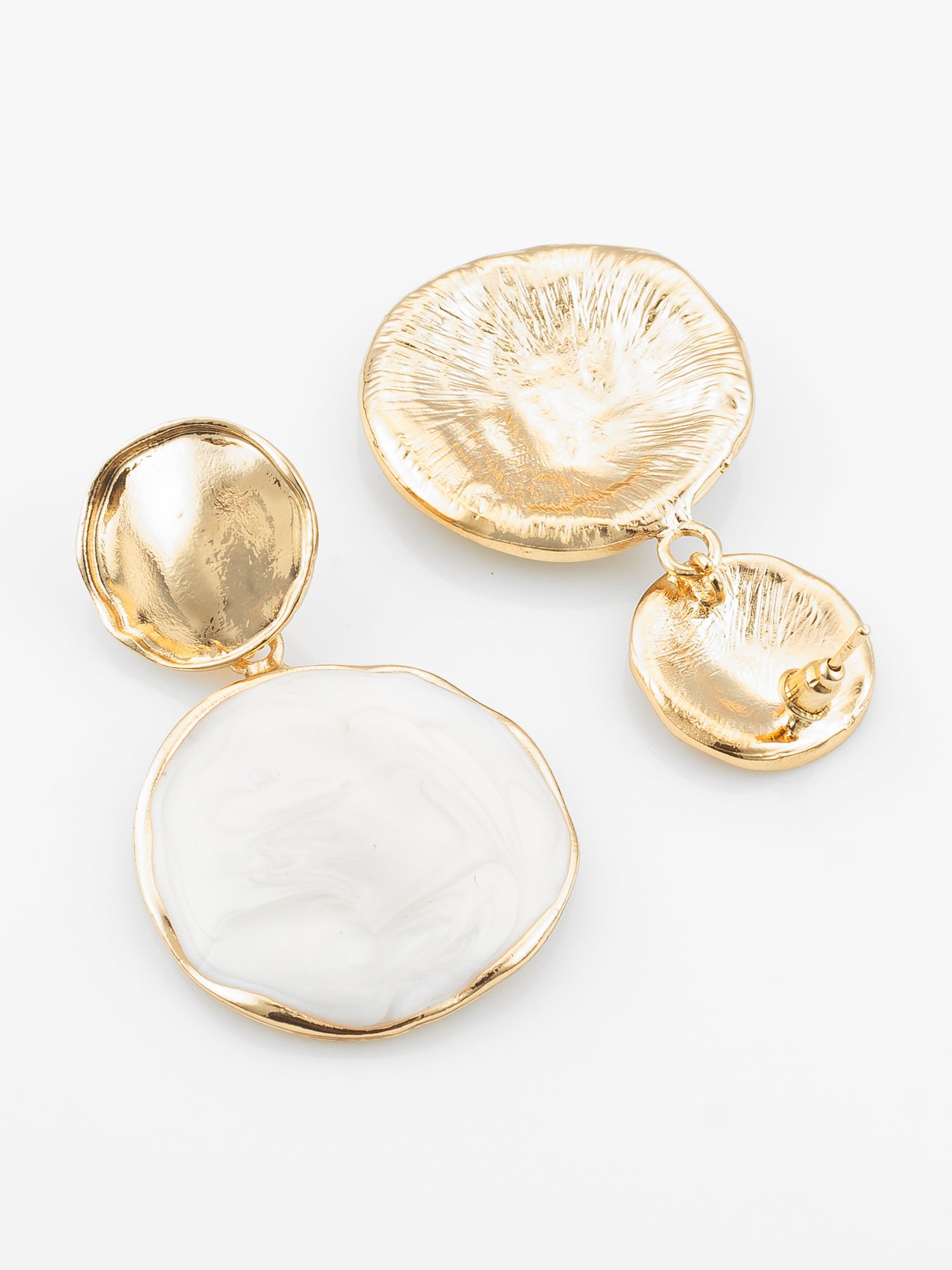 Aadita Textured Gold Plated Round Statement Earrings – White Marble Finish