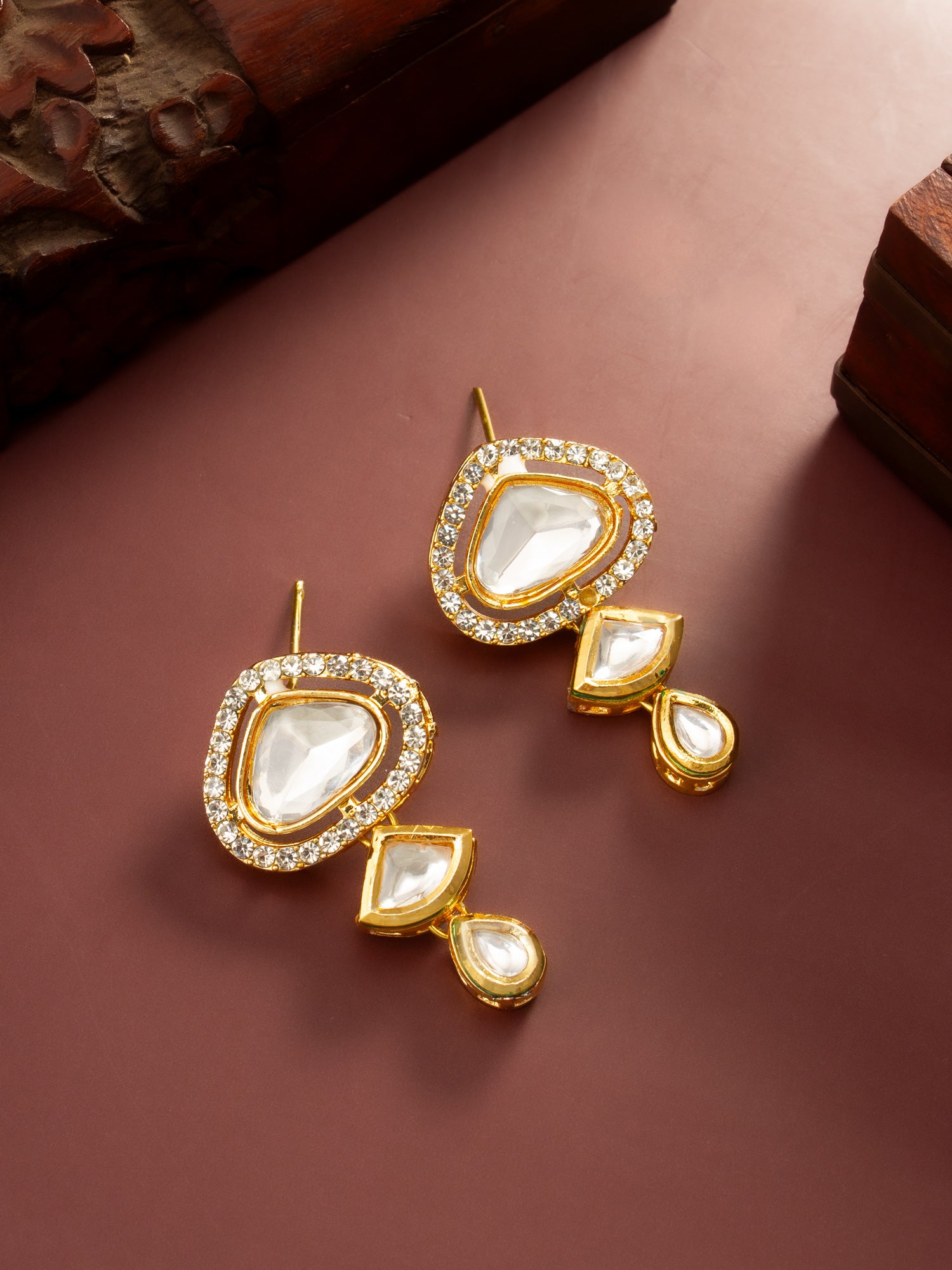 Aadita Tiered Kundan Articulated Earrings