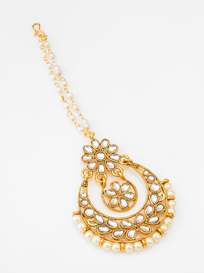 Aadita Fashion Gold-Plated Pearl Flower Design Maang Tikka