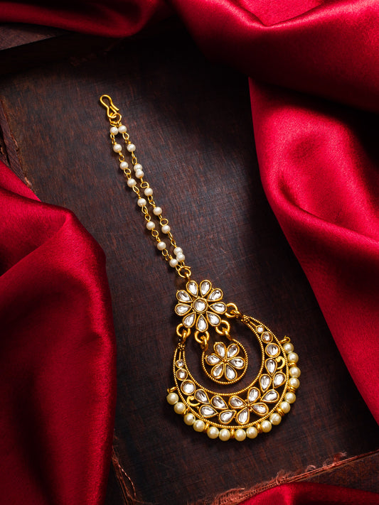 Aadita Fashion Gold-Plated Pearl Flower Design Maang Tikka