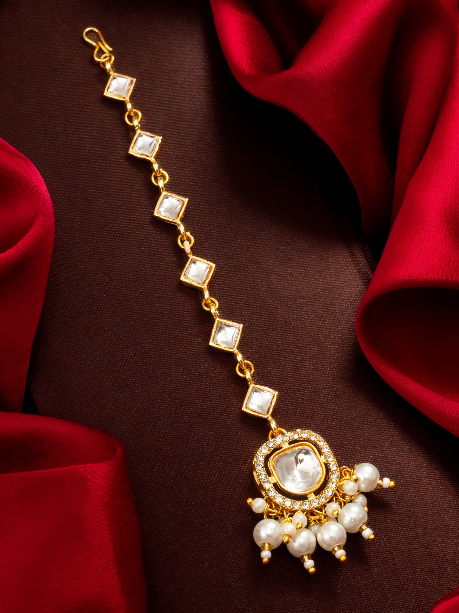 Aadita Gold Plated Square Kundan Chain Mangtika with Round Pendant and White Pearl Cluster Fringe