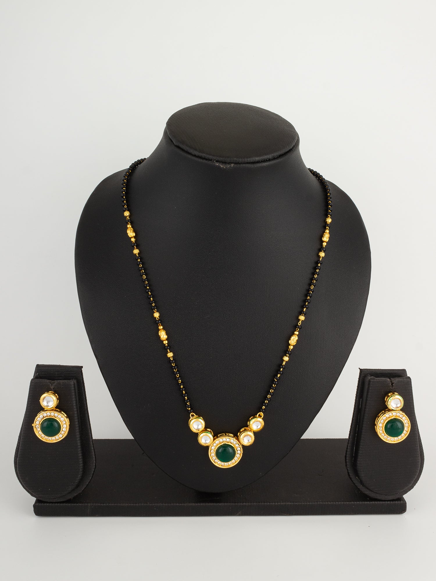 Aadita Emerald Green Circular Mangalsutra Set