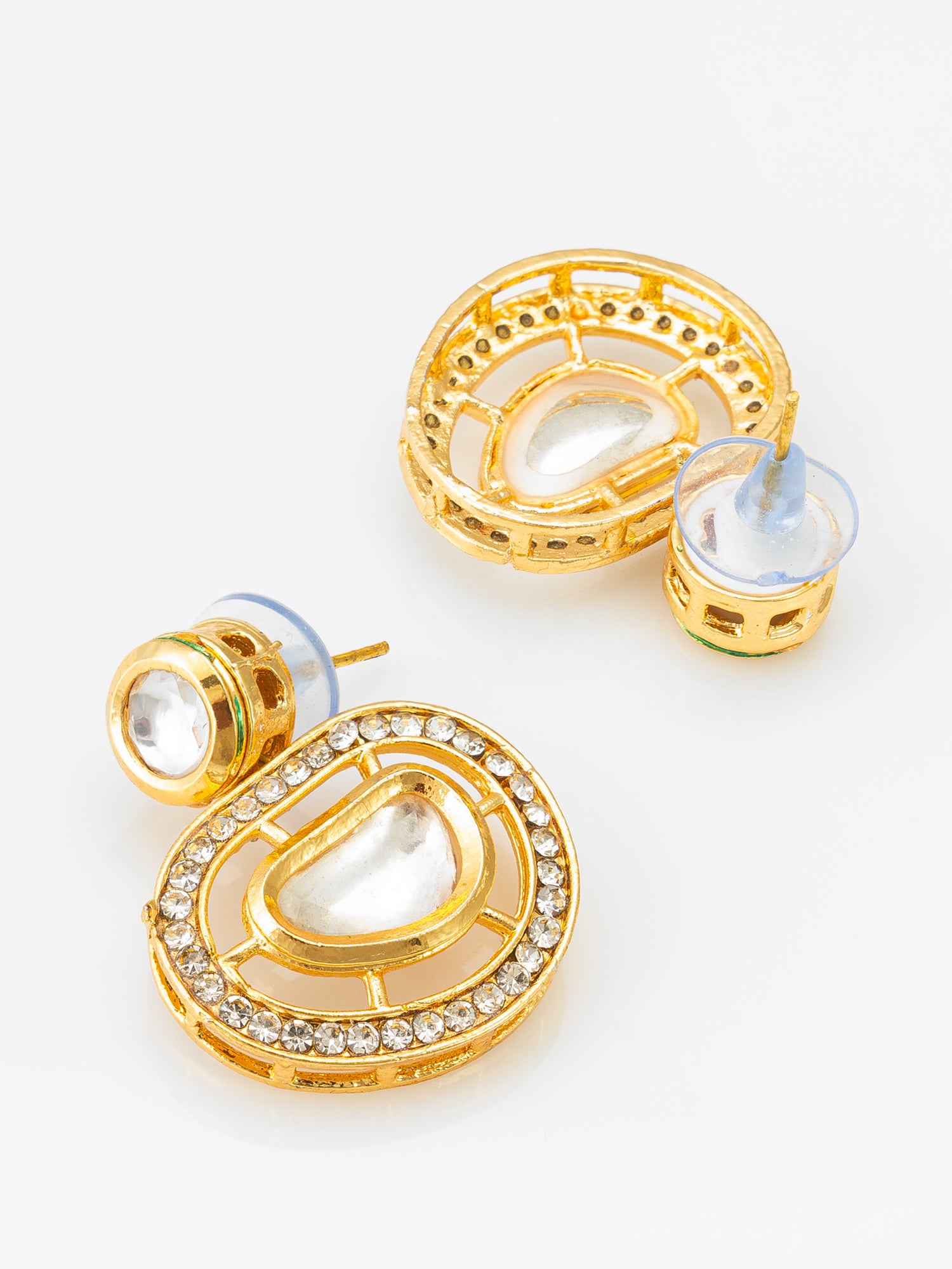 Aadita Horizontal Oval Kundan Mangalsutra Set