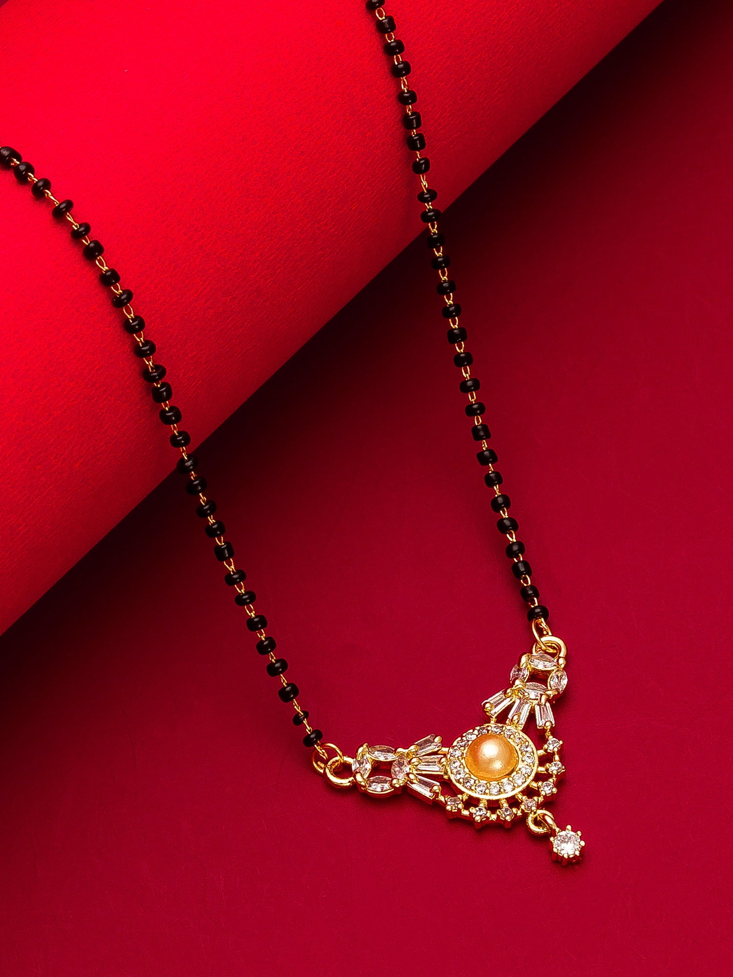 Aadita Arched Pearl & Stone Mangalsutra