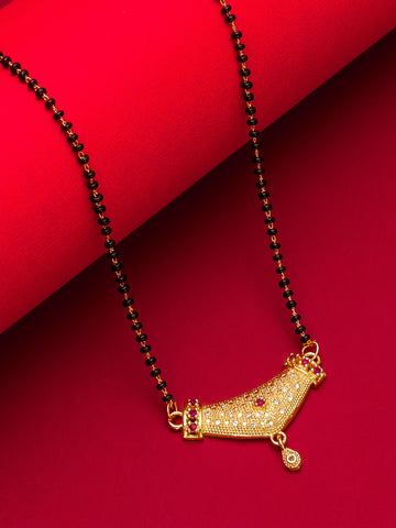 Aadita Royal Textured Arch Mangalsutra