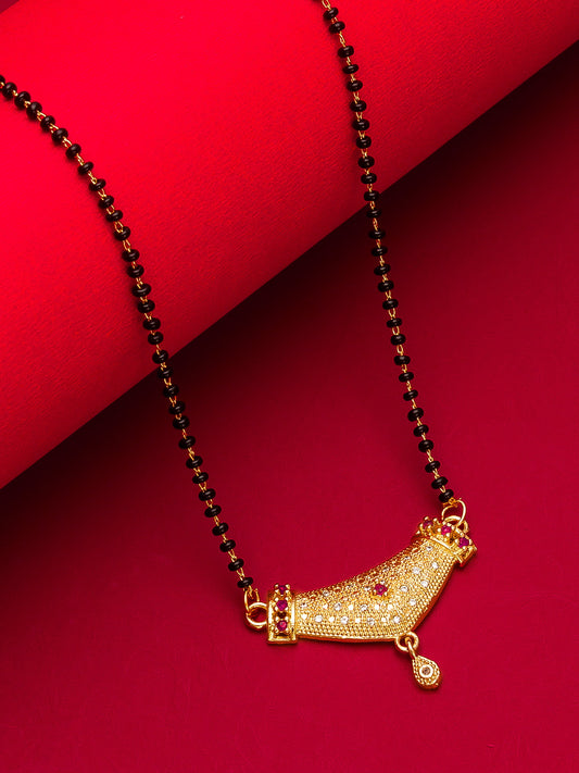 Aadita Royal Textured Arch Mangalsutra