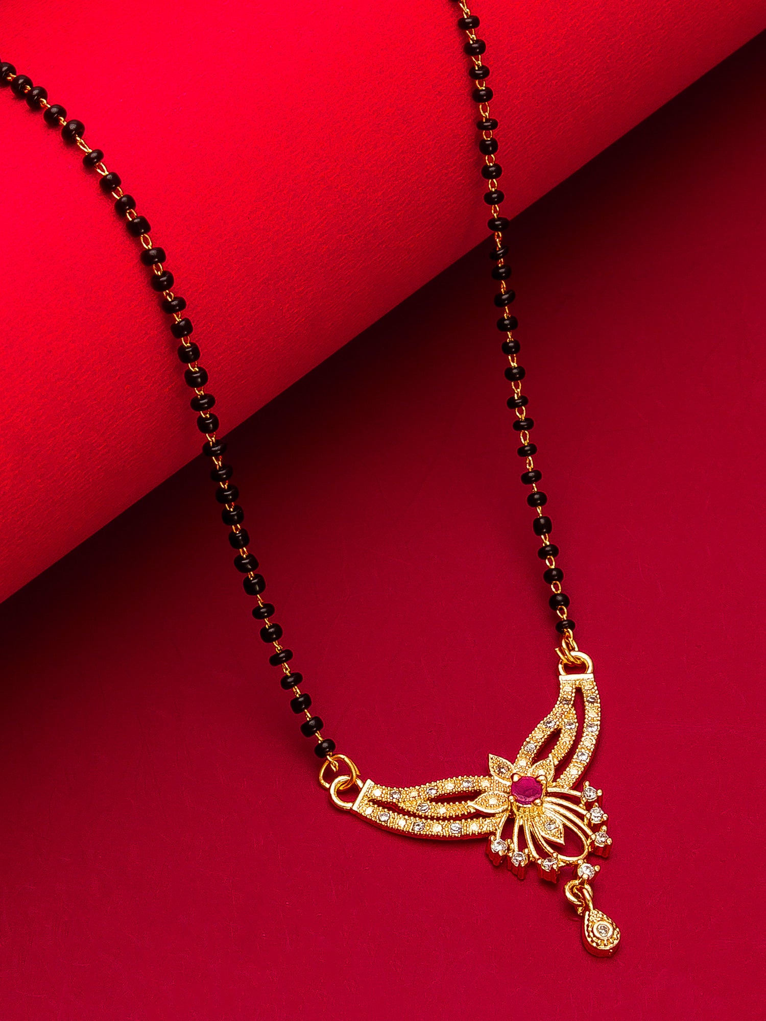 Aadita Heritage Winged Mangalsutra