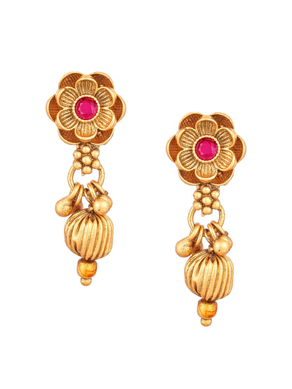 Aadita Antique Gold Kundan Choker Necklace Set with Stones and Dangle Earrings
