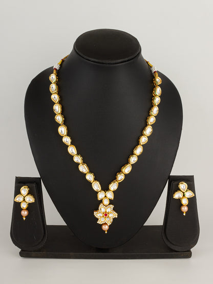 Classic Gold-Plated Kundan Teardrop Necklace with Floral Star Pendant