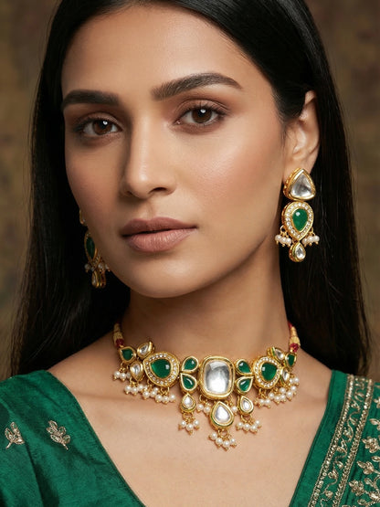 Aadita Emerald Green Teardrop Kundan Choker Necklace Set