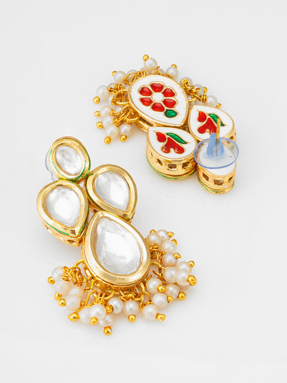 Aadita Gold Plated Kundan Paisley Motif Choker Necklace Set with Pearls