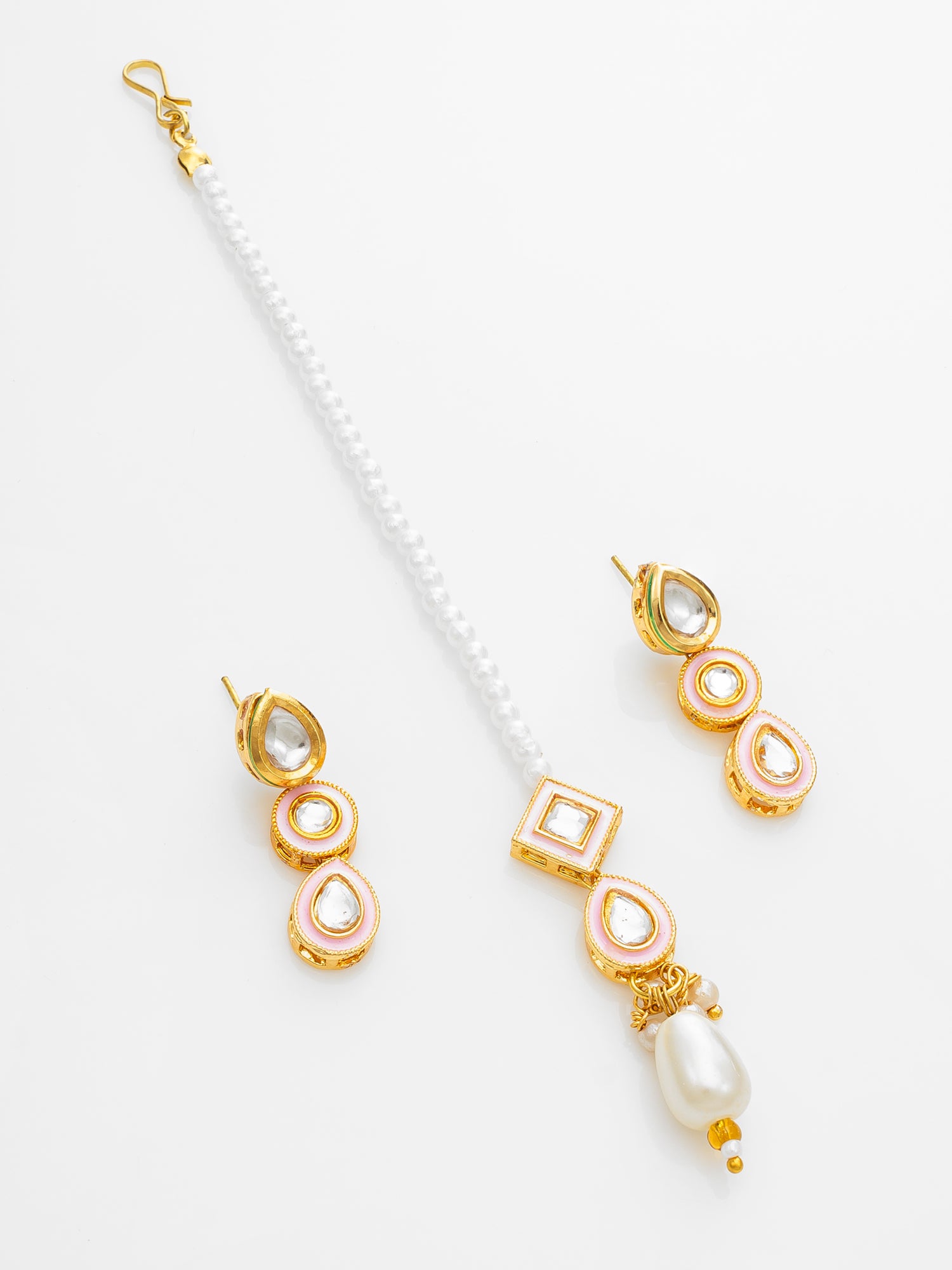 Aadita White Kundan Pearl Bridal Necklace Set with Maang Tikka
