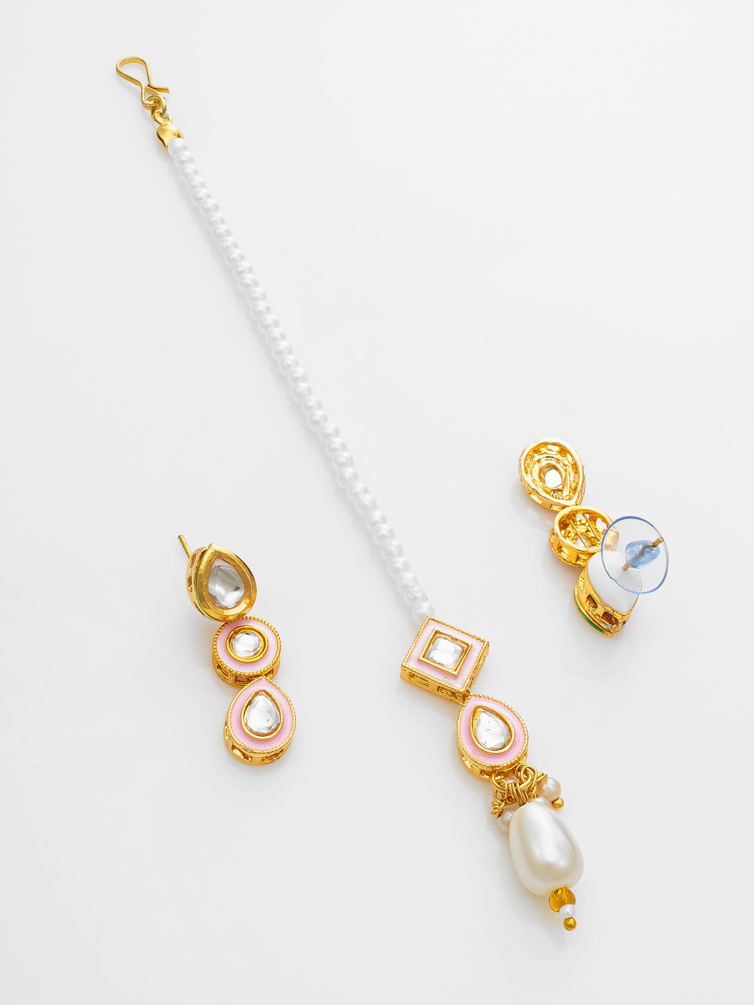 Aadita White Kundan Pearl Bridal Necklace Set with Maang Tikka
