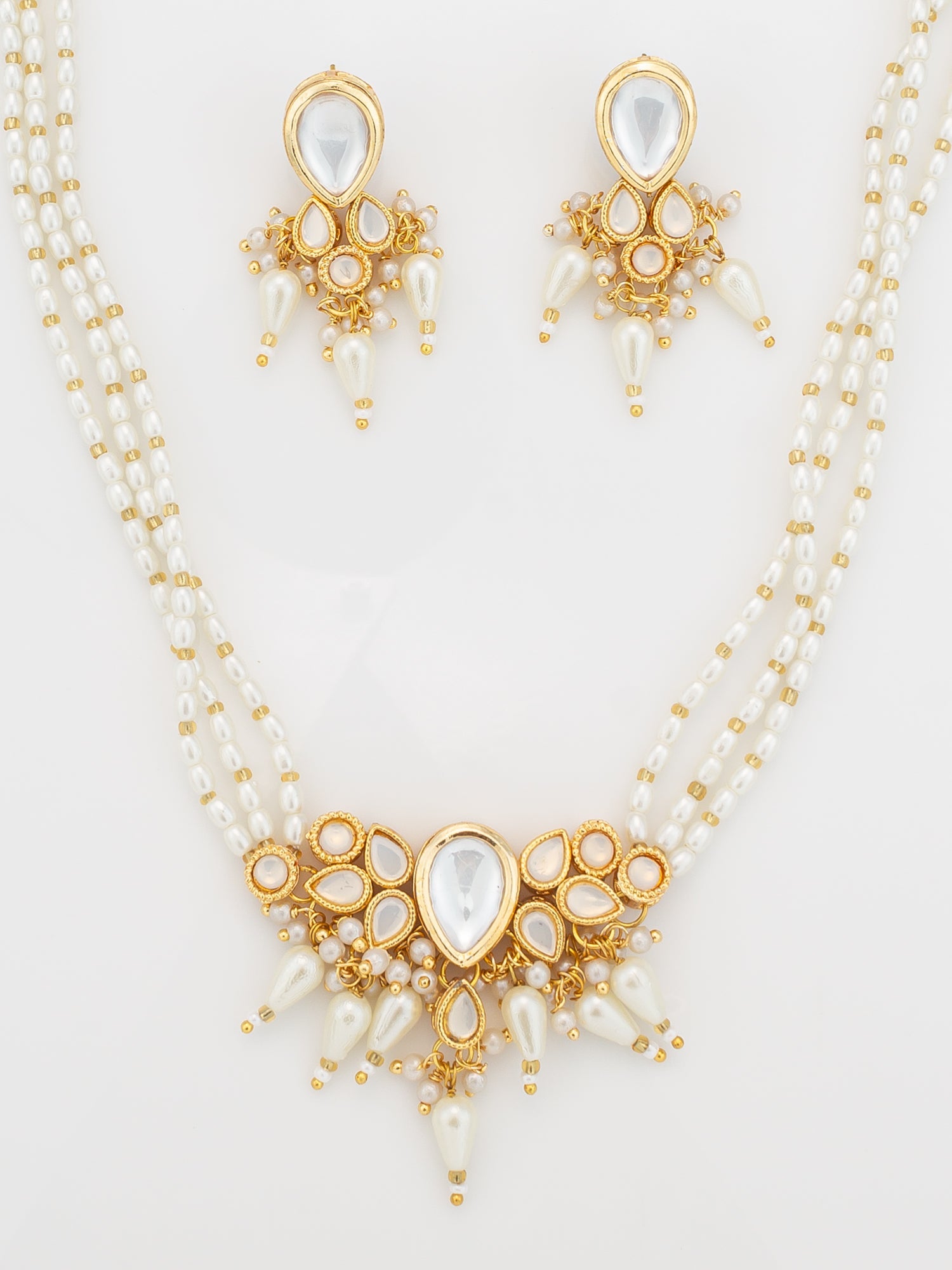 Aadita White Beaded Traditional Kundan Necklace Set WNK4748