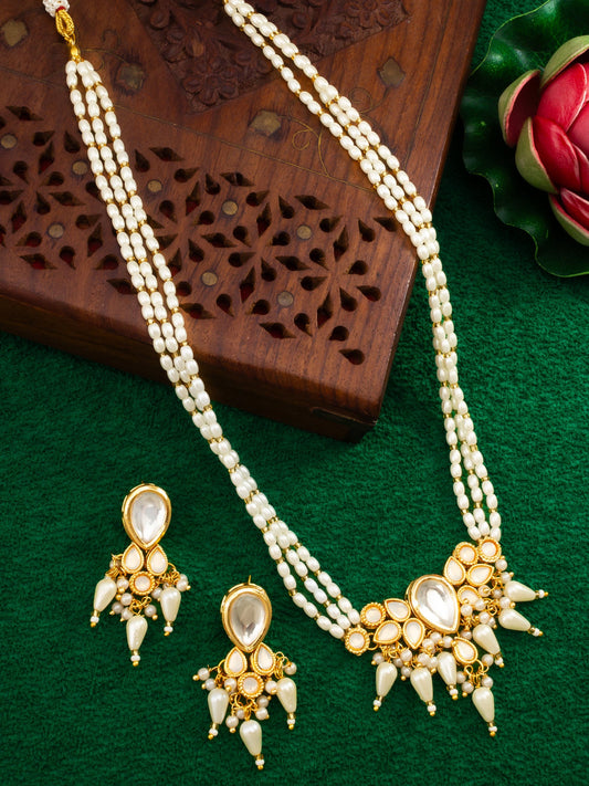Aadita White Beaded Traditional Kundan Necklace Set WNK4748