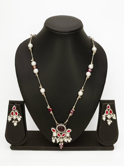 Aadita Silver Plated Red & White Kundan Pearl Beaded Necklace Set