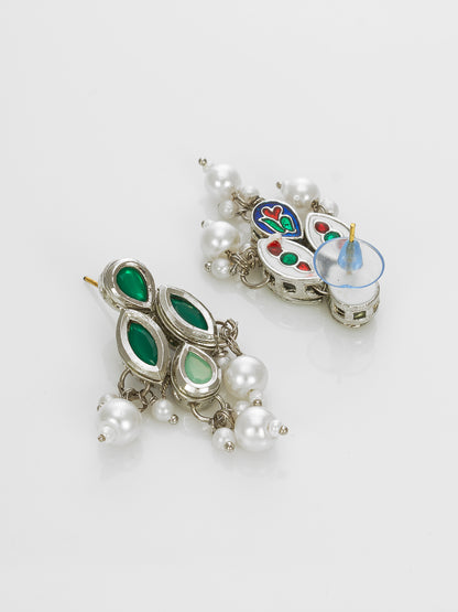 Aadita Silver Plated Green & White Beaded Kundan Pearl Necklace Set