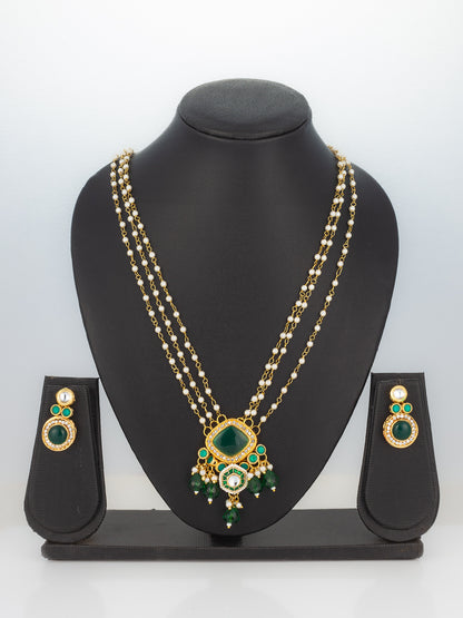Aadita Green & White Gold Plated Traditional Necklace Set