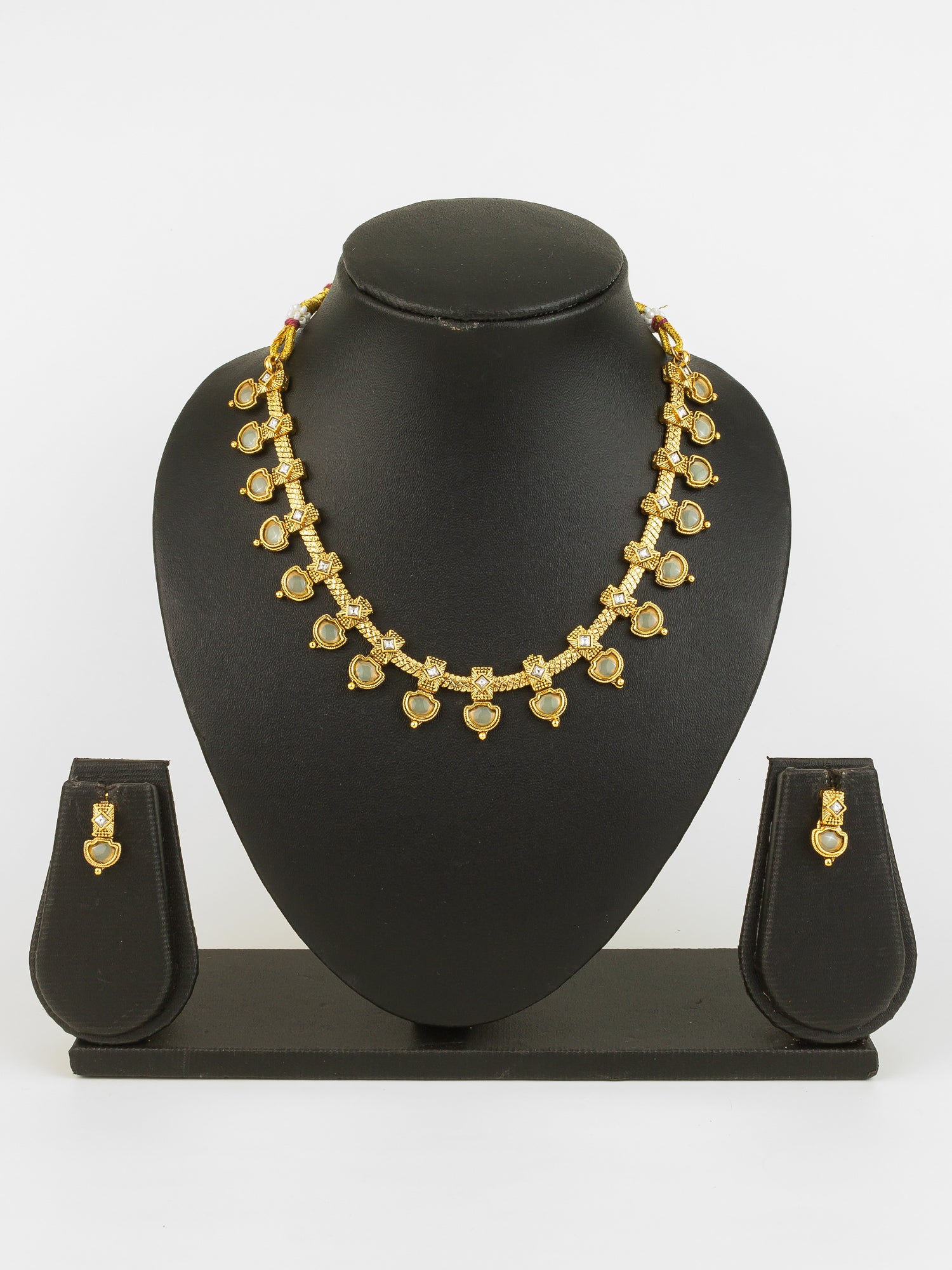 Aadita Gold Plated Kundan Heart Motif Traditional Necklace Set for Women