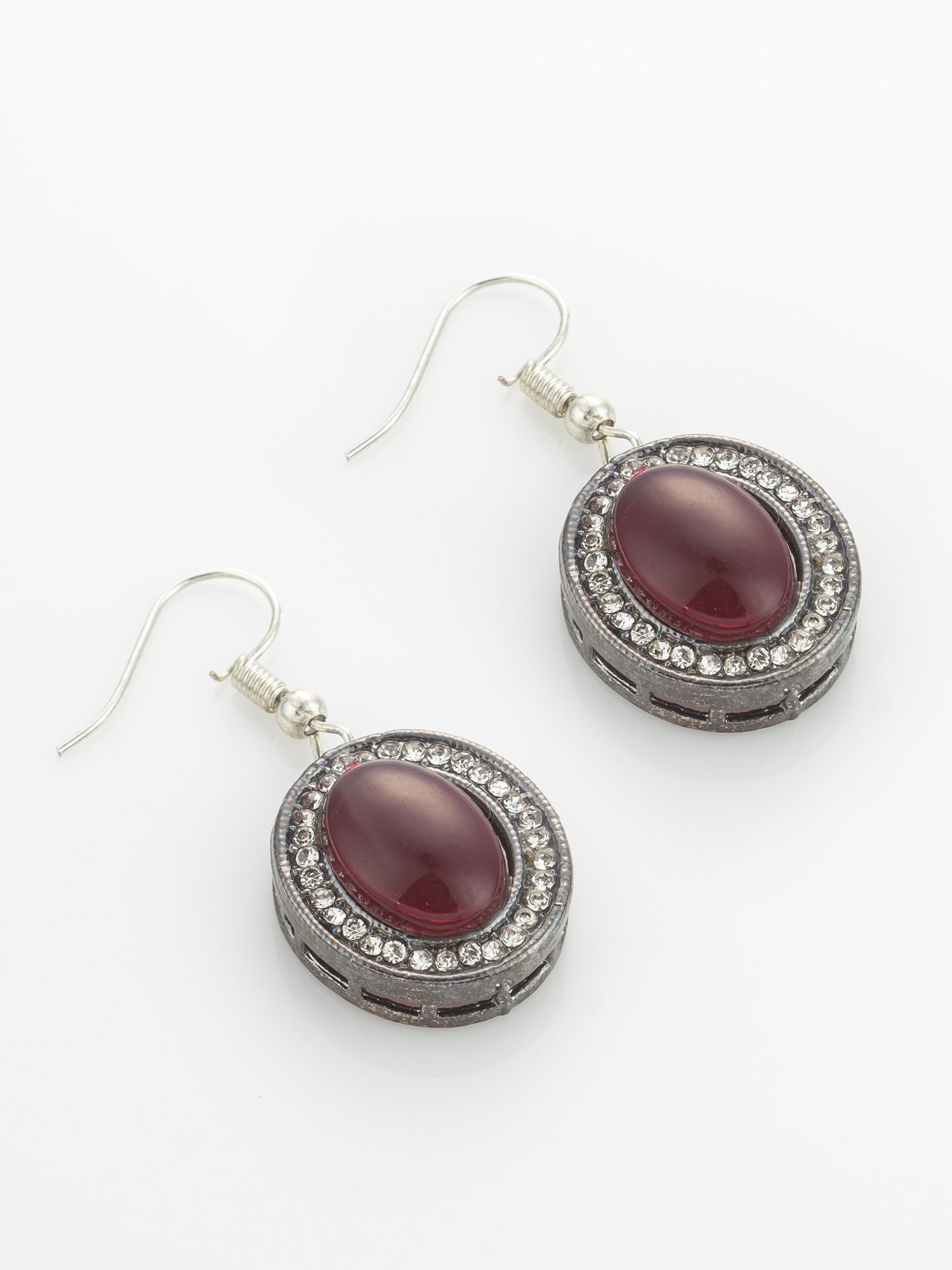 Aadita Silver Plated Pearl Choker Set with Maroon Stone