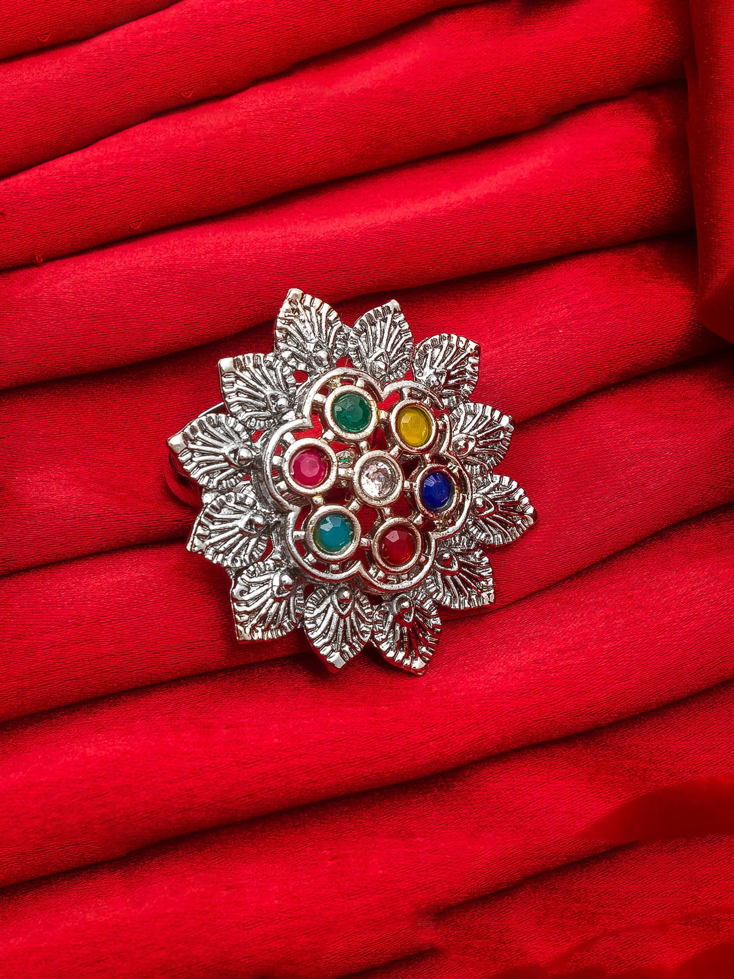 Aadita Seven-Stone Floral Cluster Ring with Leaf Detailing